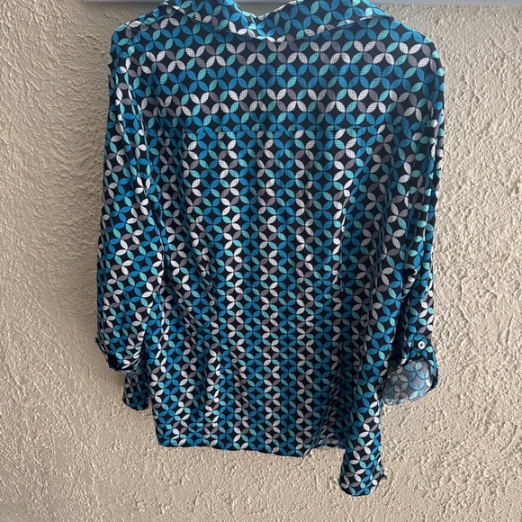 Notations women’s button up shirt - Picture 3 of 4